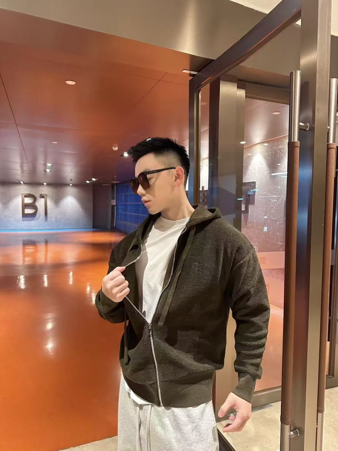 체인1호 / 로에베 후드 지퍼 가디건