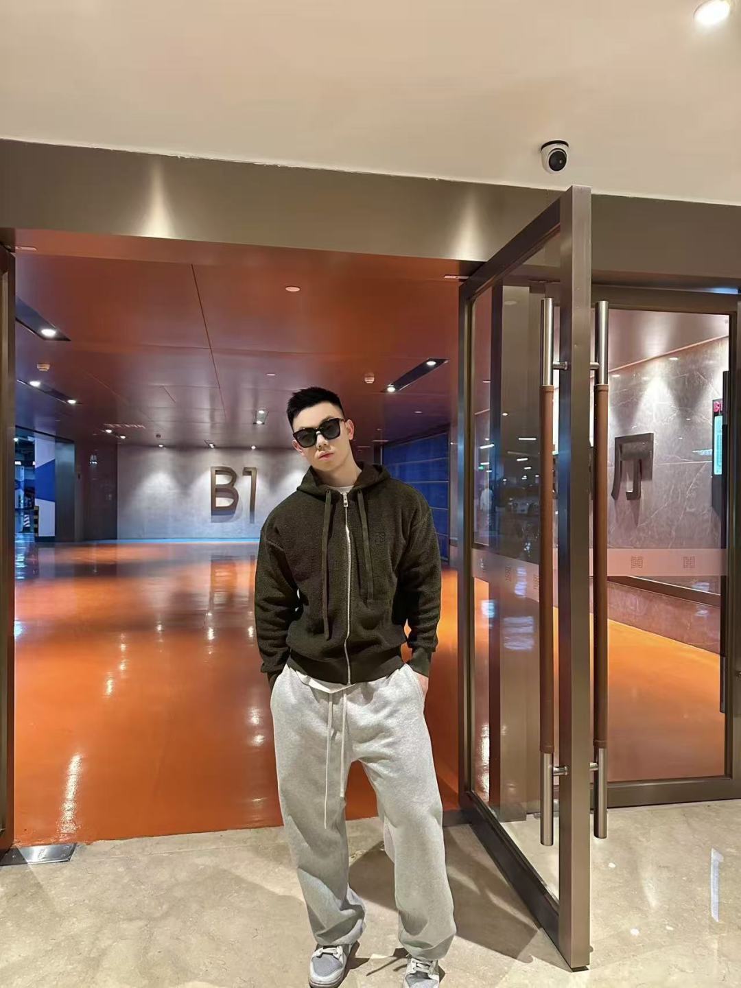 체인1호 / 로에베 후드 지퍼 가디건