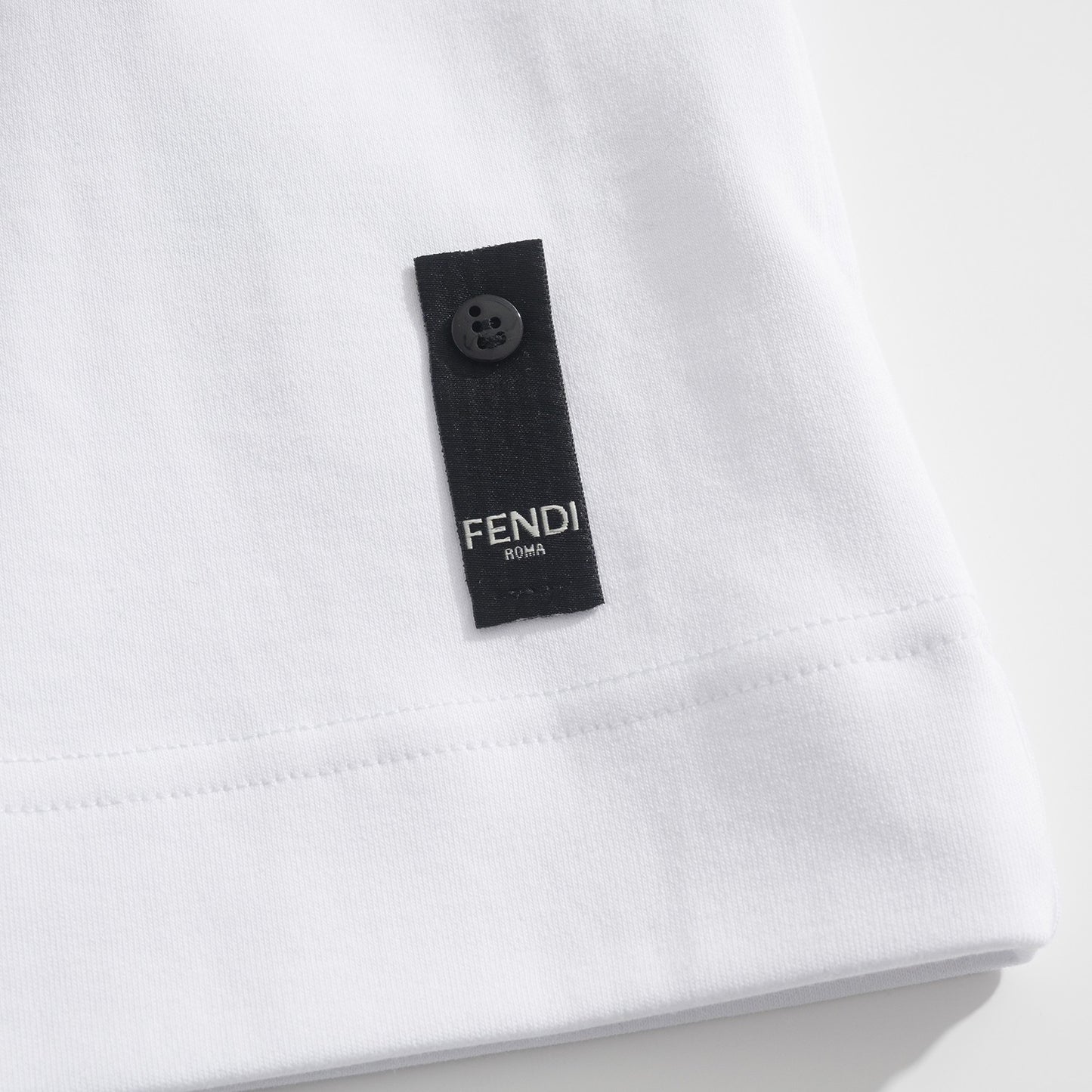 BVG / 펜디 반팔티