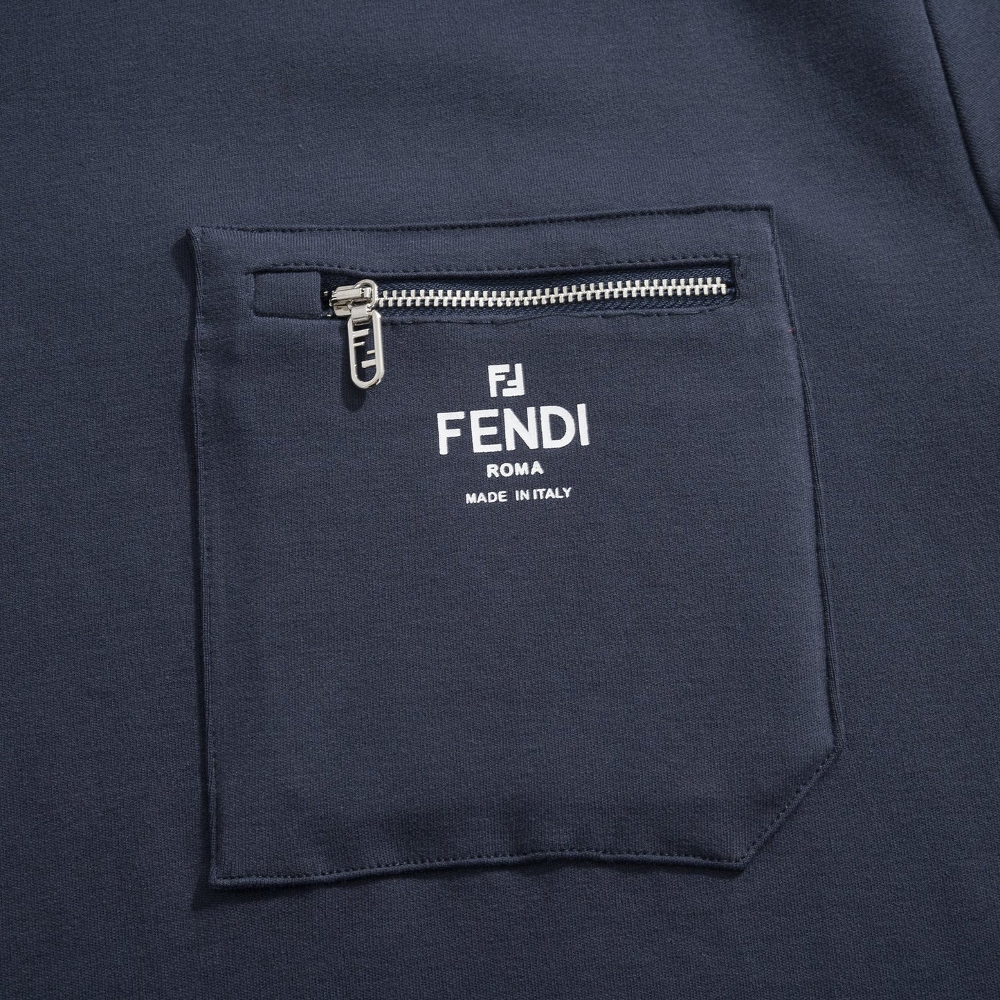 BVG / 펜디 반팔티