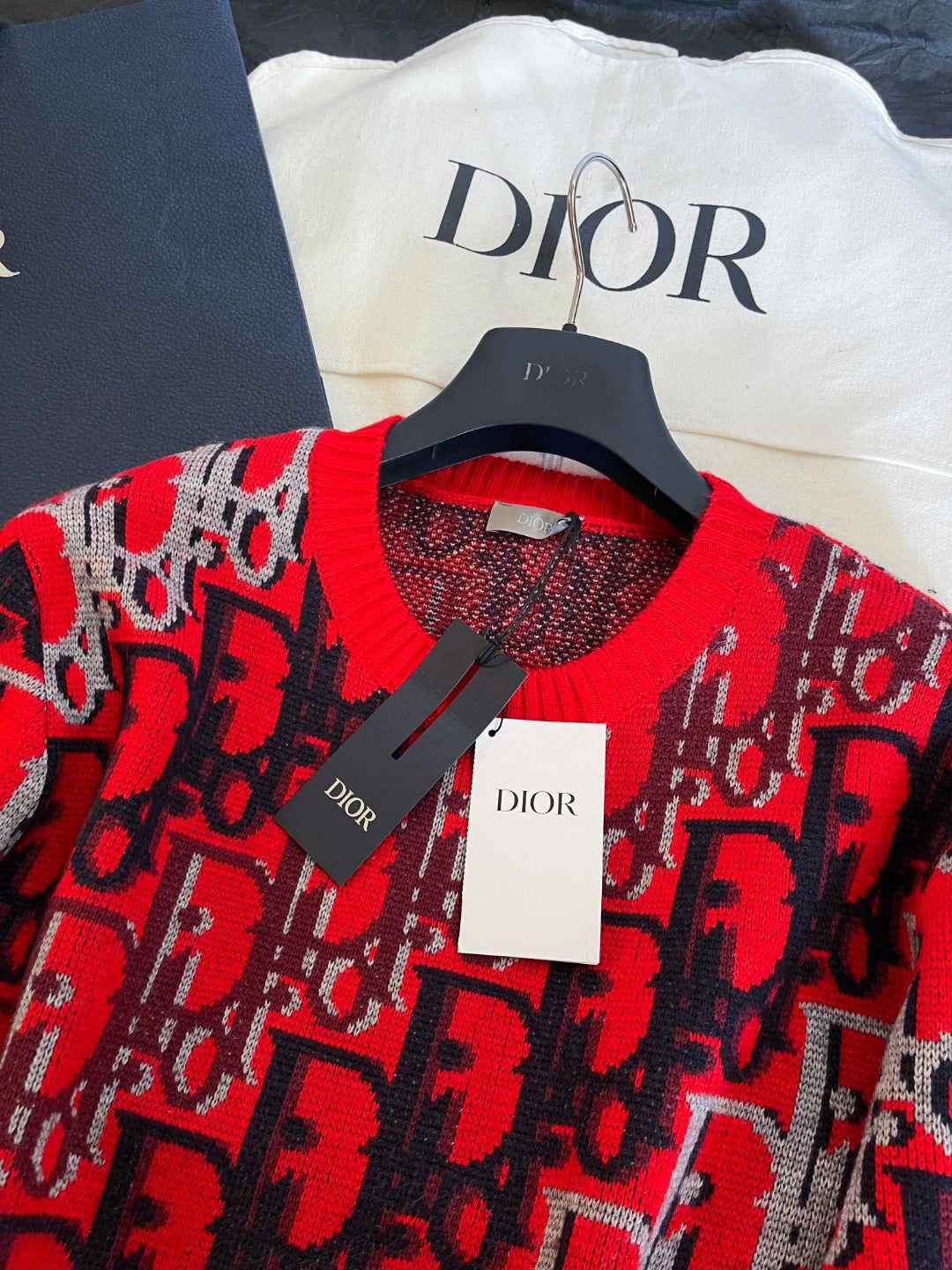 BVG / 디올 니트 스웨터