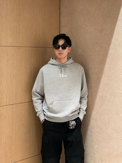 BVG / 디올 후드티