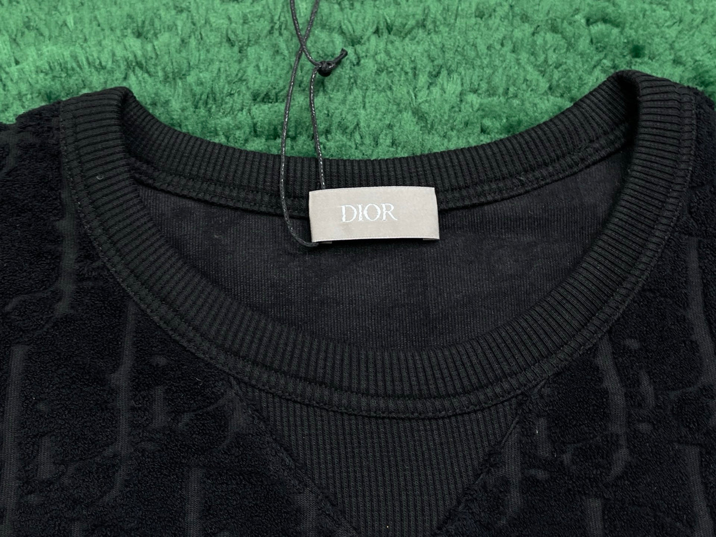 BVG / 디올 반팔티