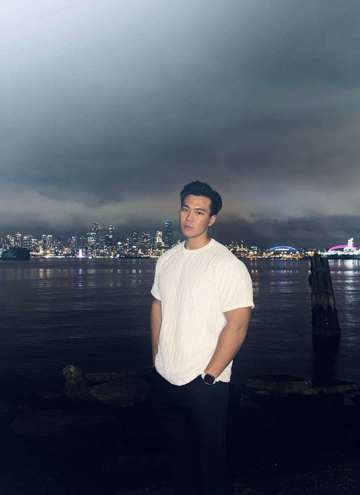 BVG / 디올 반팔티