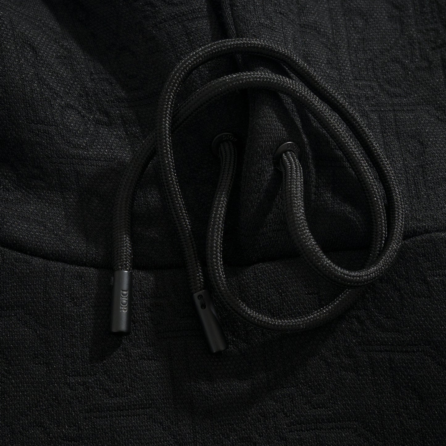 BVG / 디올 후드티