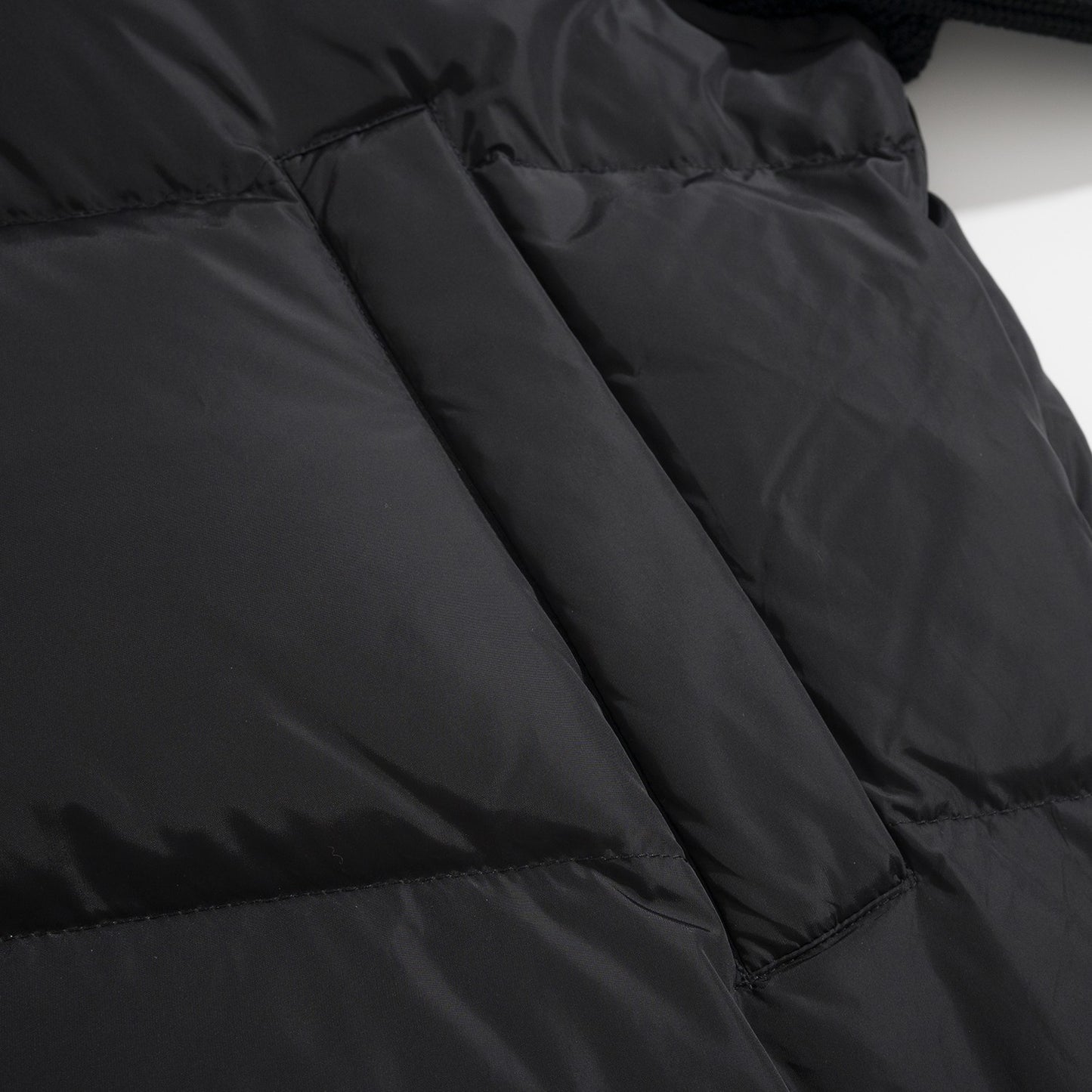 BVG / 캐나다구스 패딩