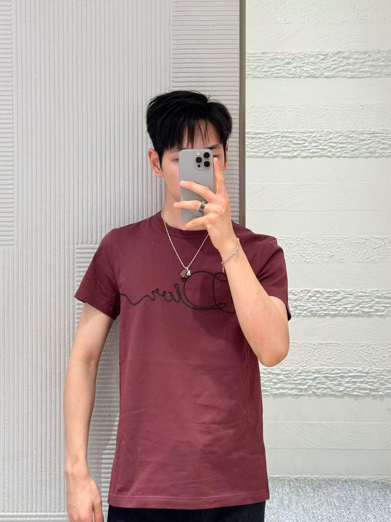 BVG / 디올 반팔티