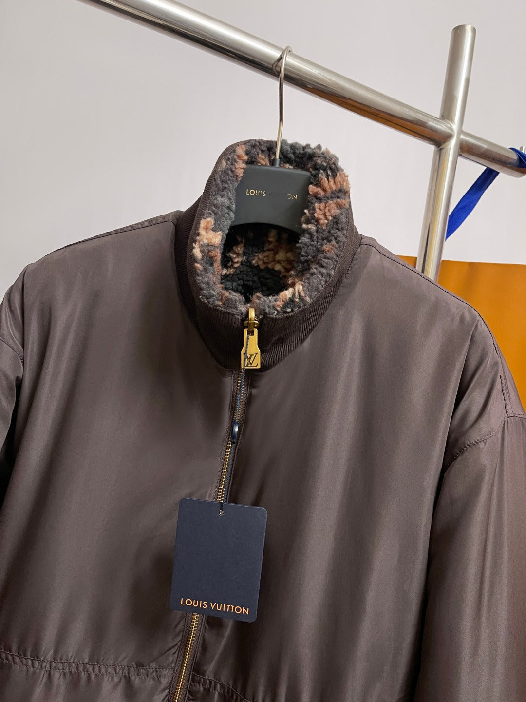 BVG / 루이비통 양면 재킷 코트