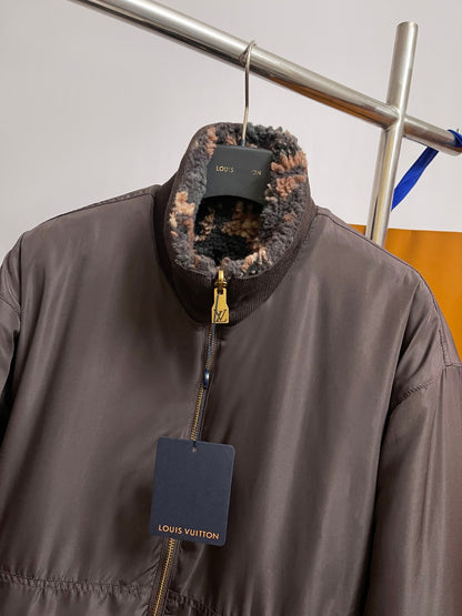 BVG / 루이비통 양면 재킷 코트