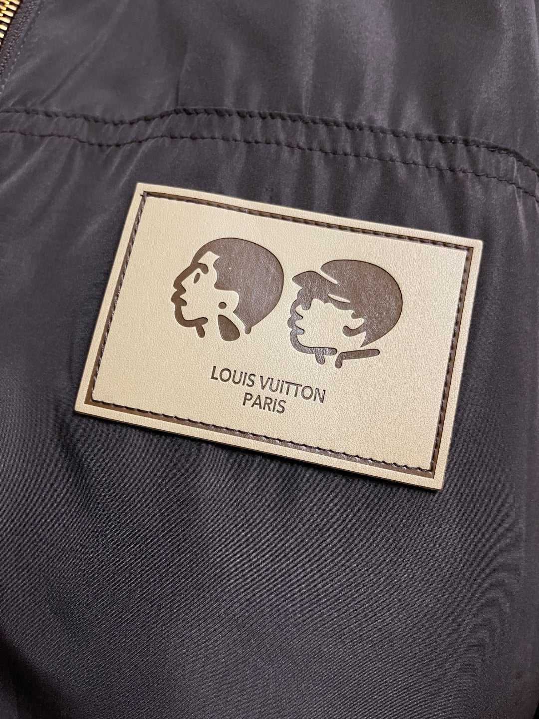 BVG / 루이비통 양면 재킷 코트