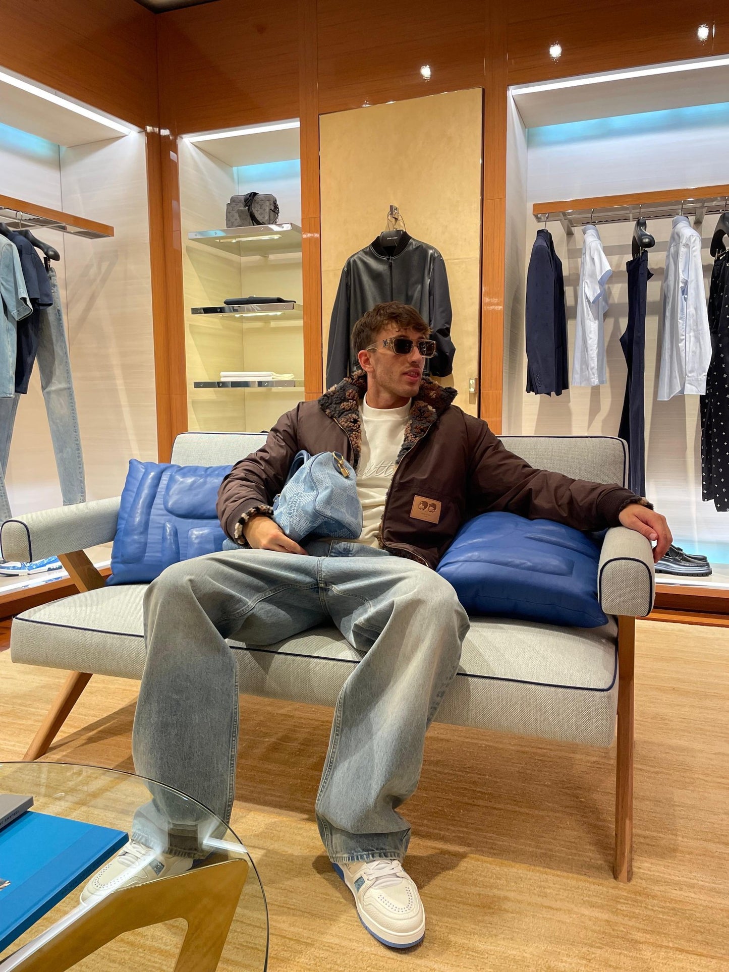 BVG / 루이비통 양면 재킷 코트