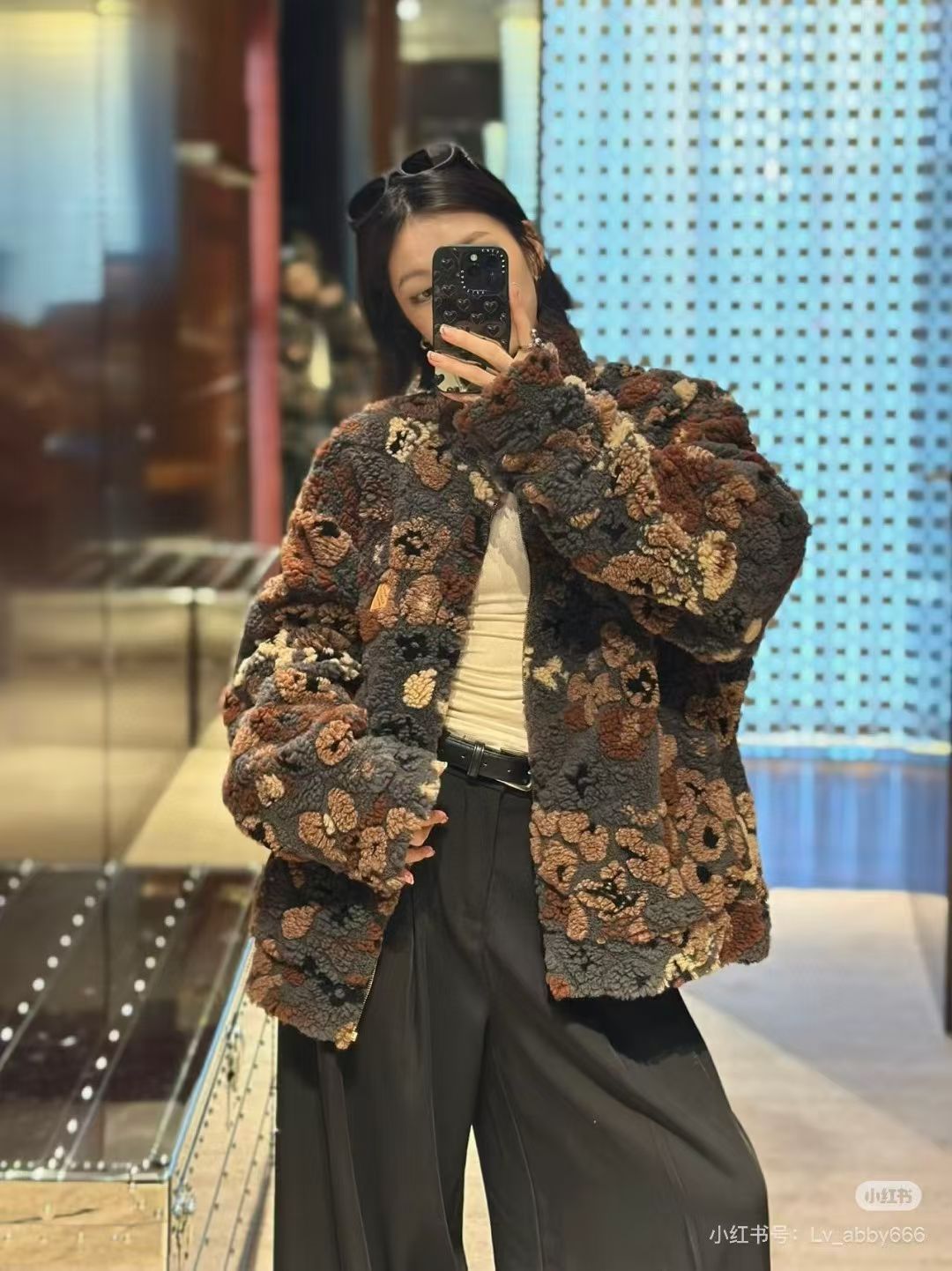 BVG / 루이비통 양면 재킷 코트