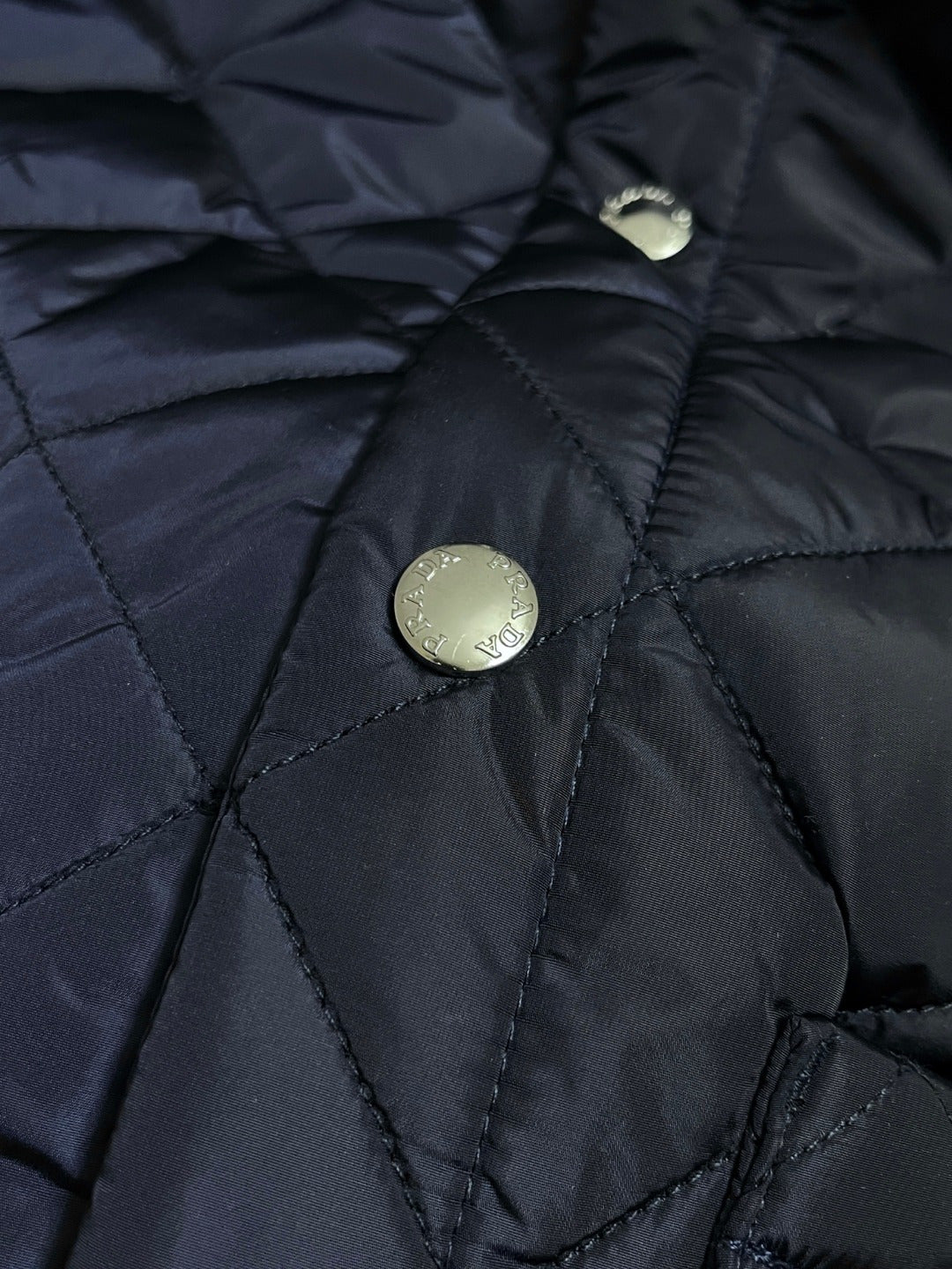 BVG / 프라다 재킷 코트