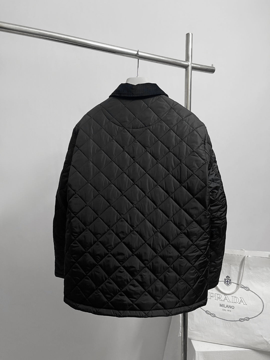 BVG / 프라다 재킷 코트