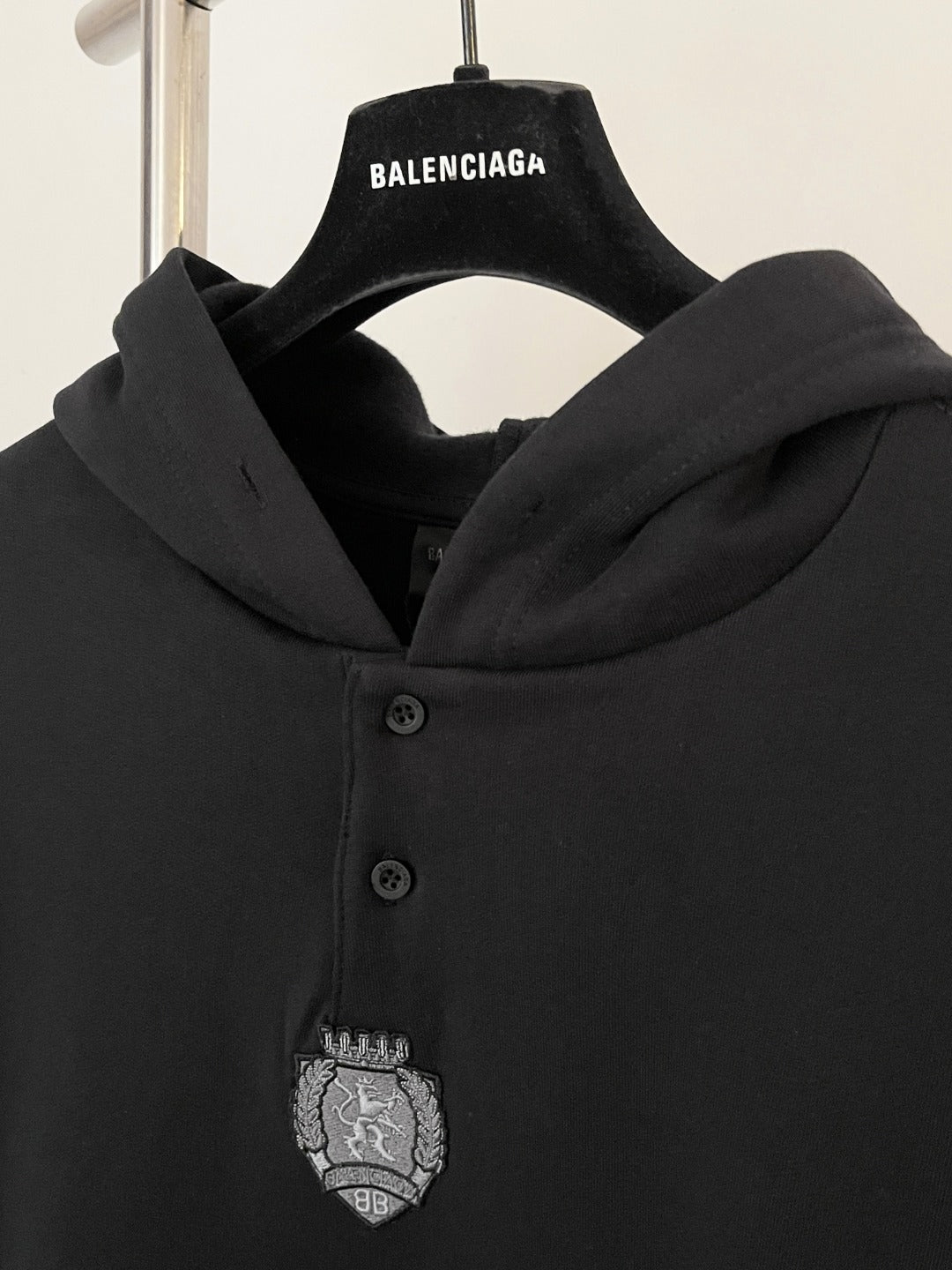 BVG / 발렌시아가 후드티