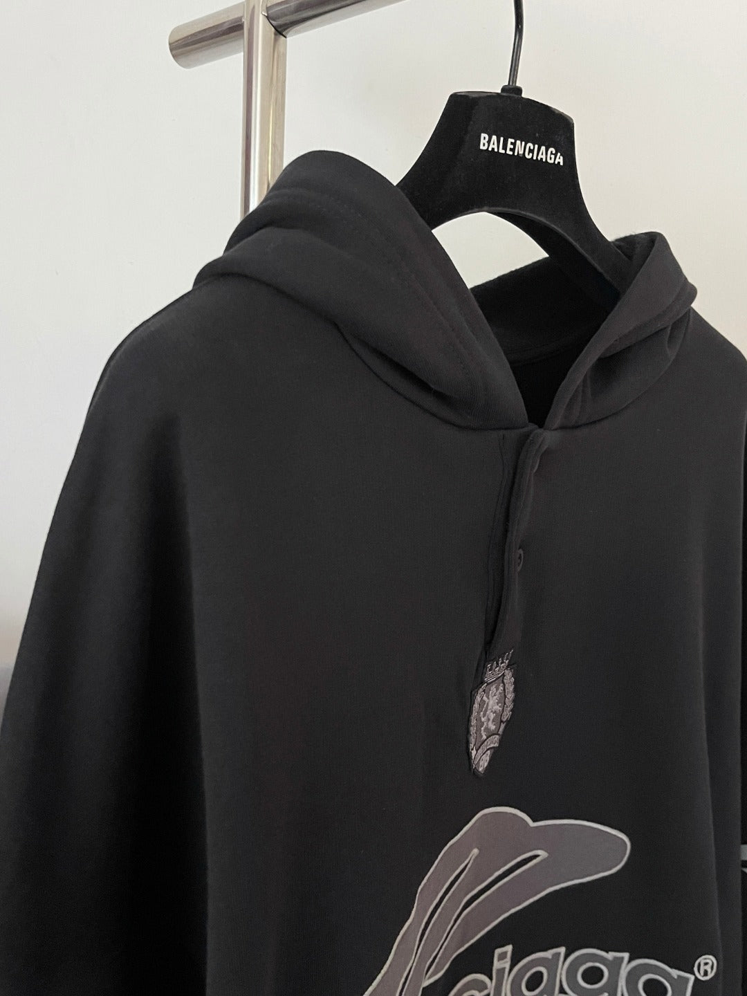 BVG / 발렌시아가 후드티