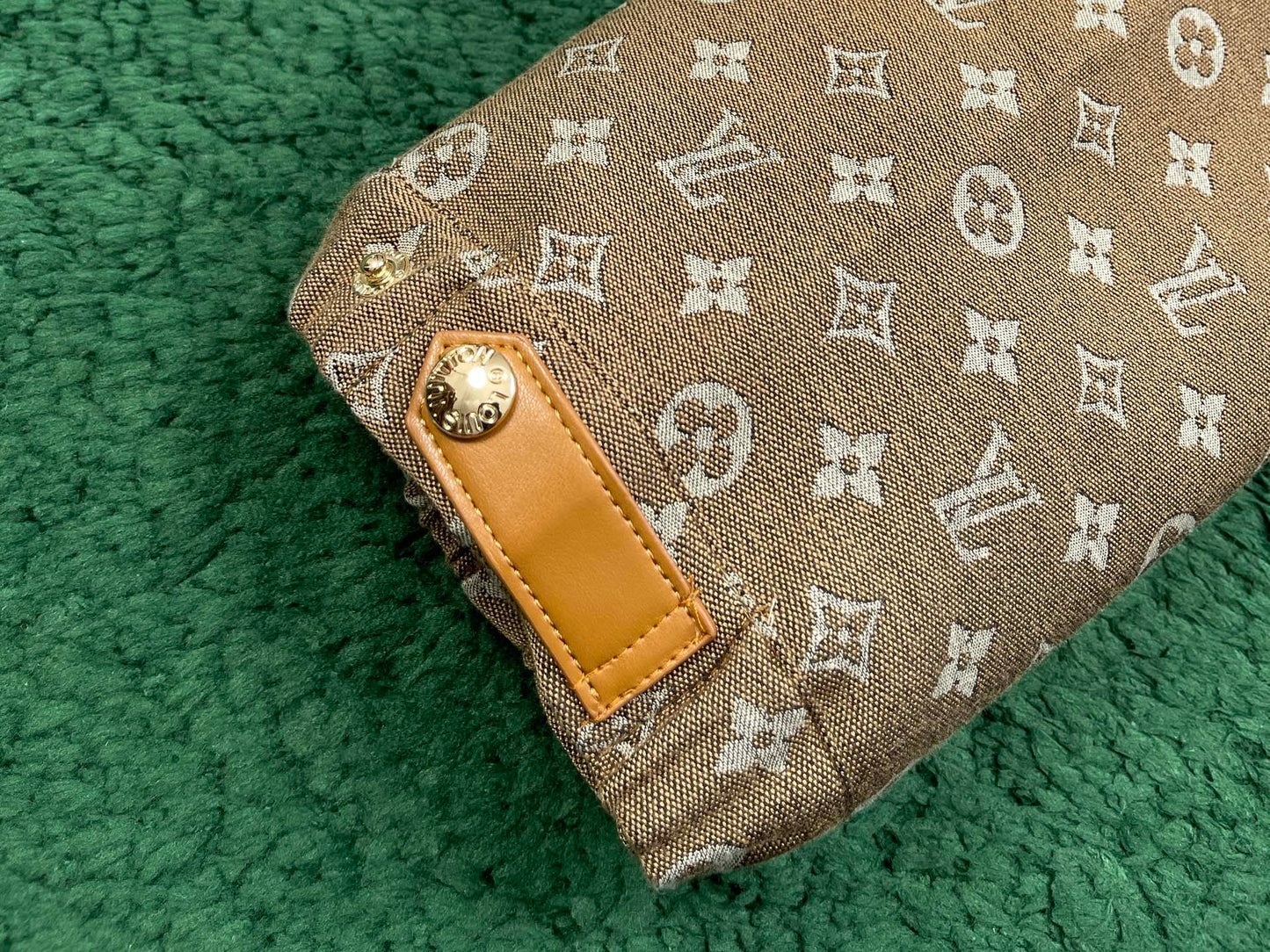 BVG / 루이비통 재킷 코트