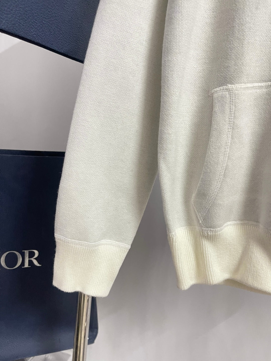 BVG / 디올 니트 코트