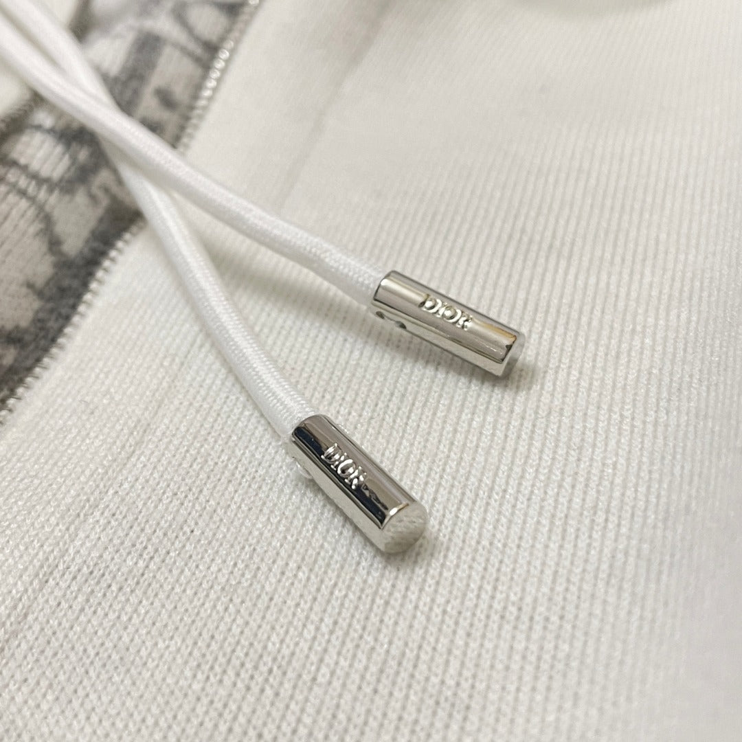 BVG / 디올 니트 코트