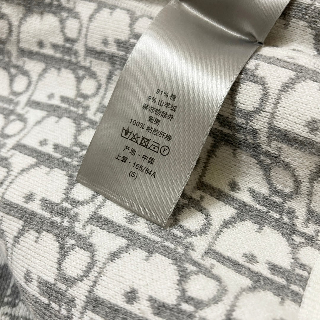 BVG / 디올 니트 코트