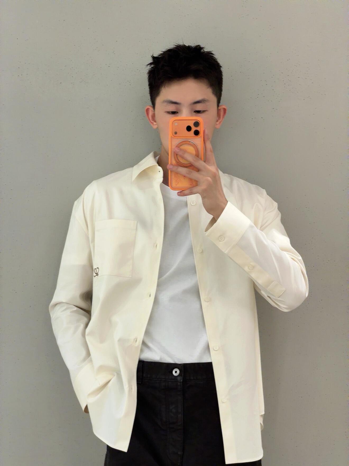 BVG / 로에베 셔츠