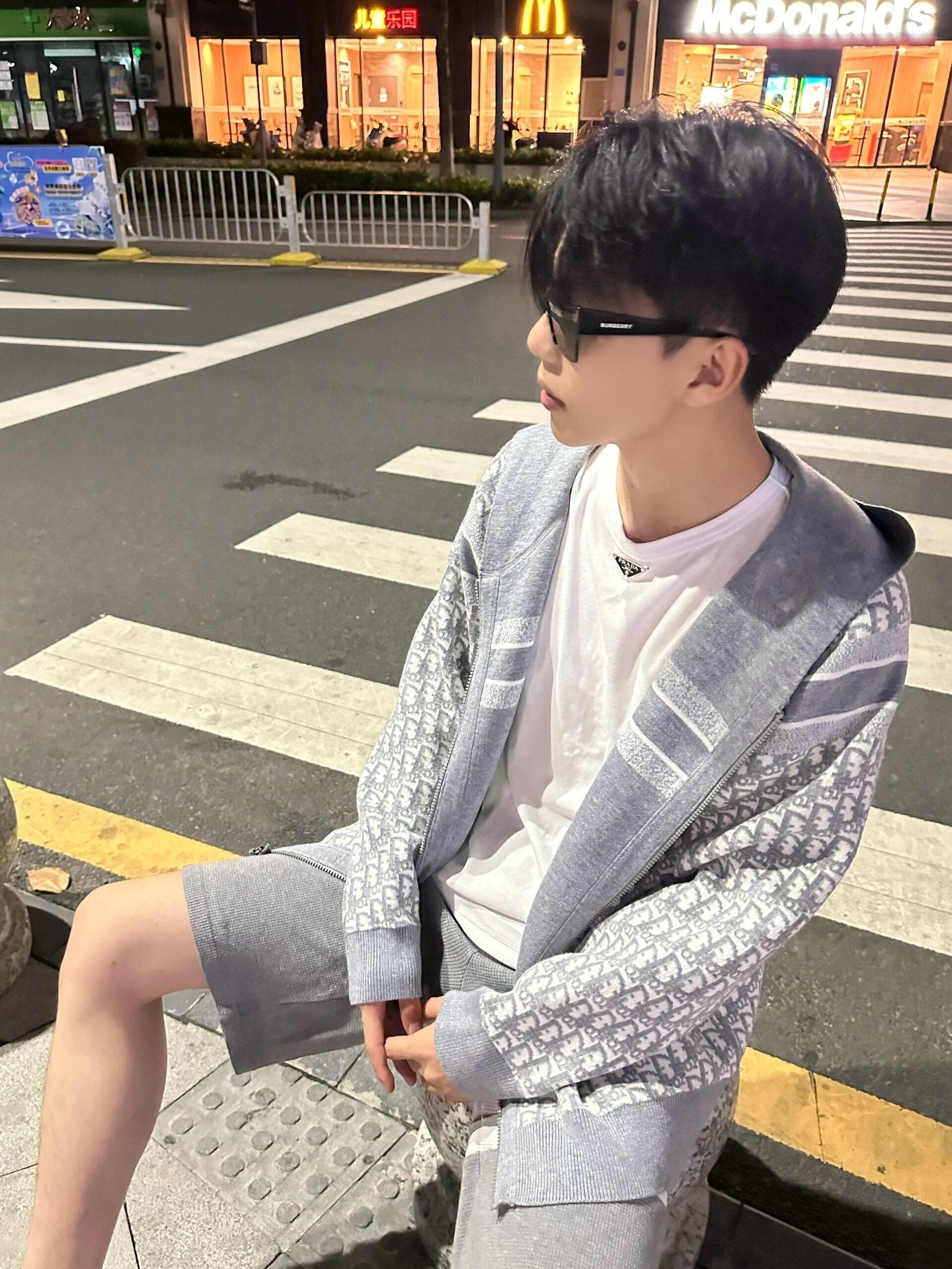 BVG / 디올 양면 코트