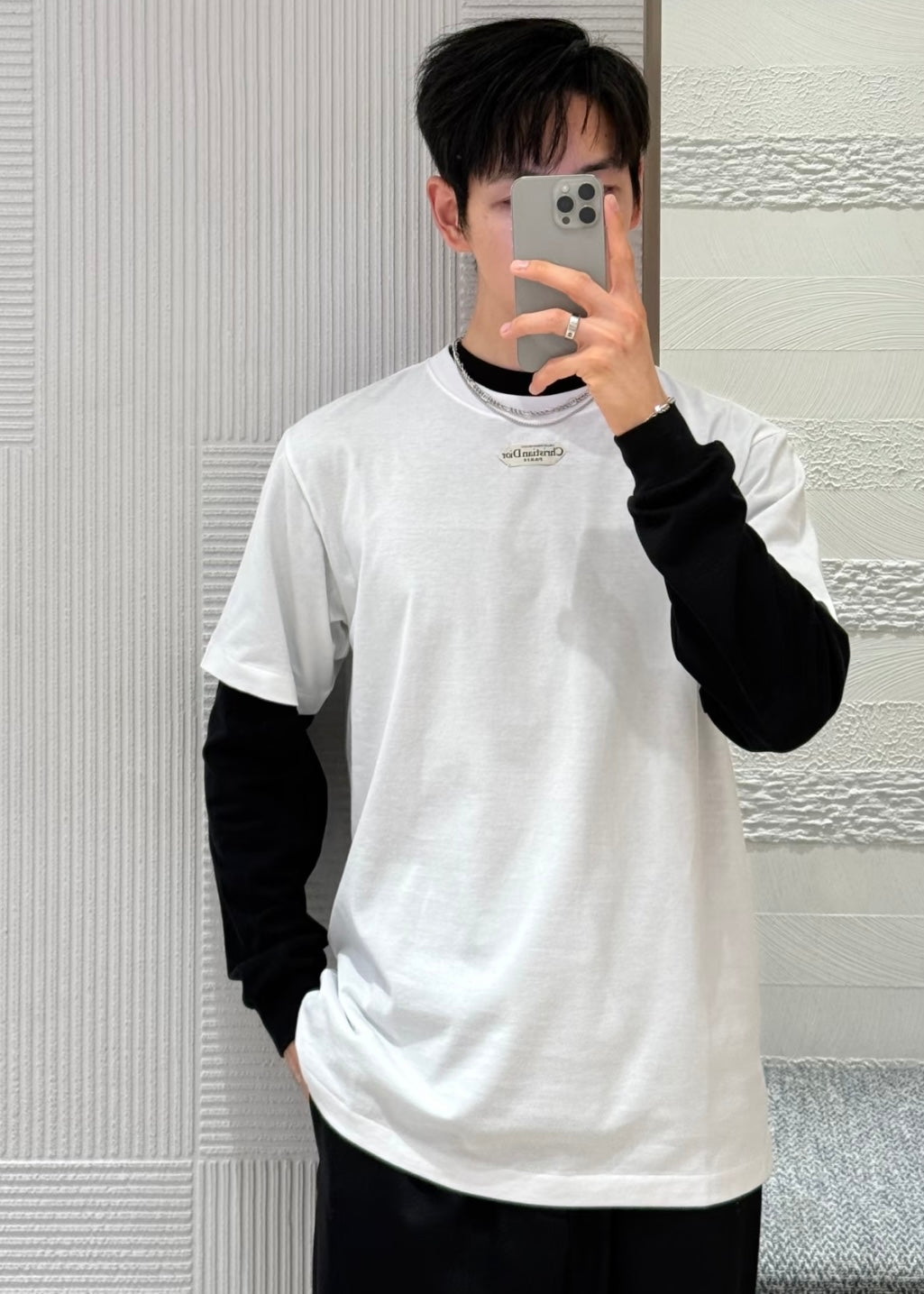 TJ셀러  / 디올 반팔